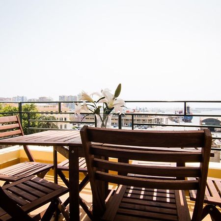 Holidays2Malaga Terraza & Junto Puerto Deportivo エクステリア 写真