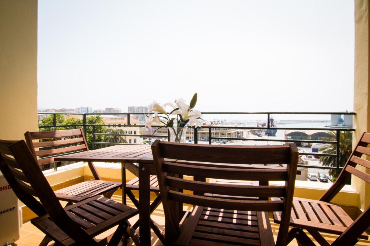 Holidays2Malaga Terraza & Junto Puerto Deportivo エクステリア 写真